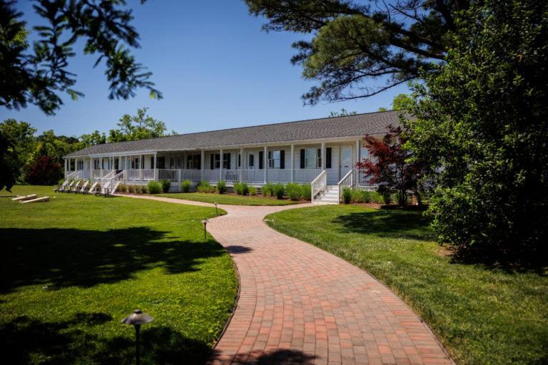 Wylder Hotel - Tilghman Island Екстериор снимка